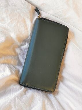 Brand new Comme Des Garçons long wallet